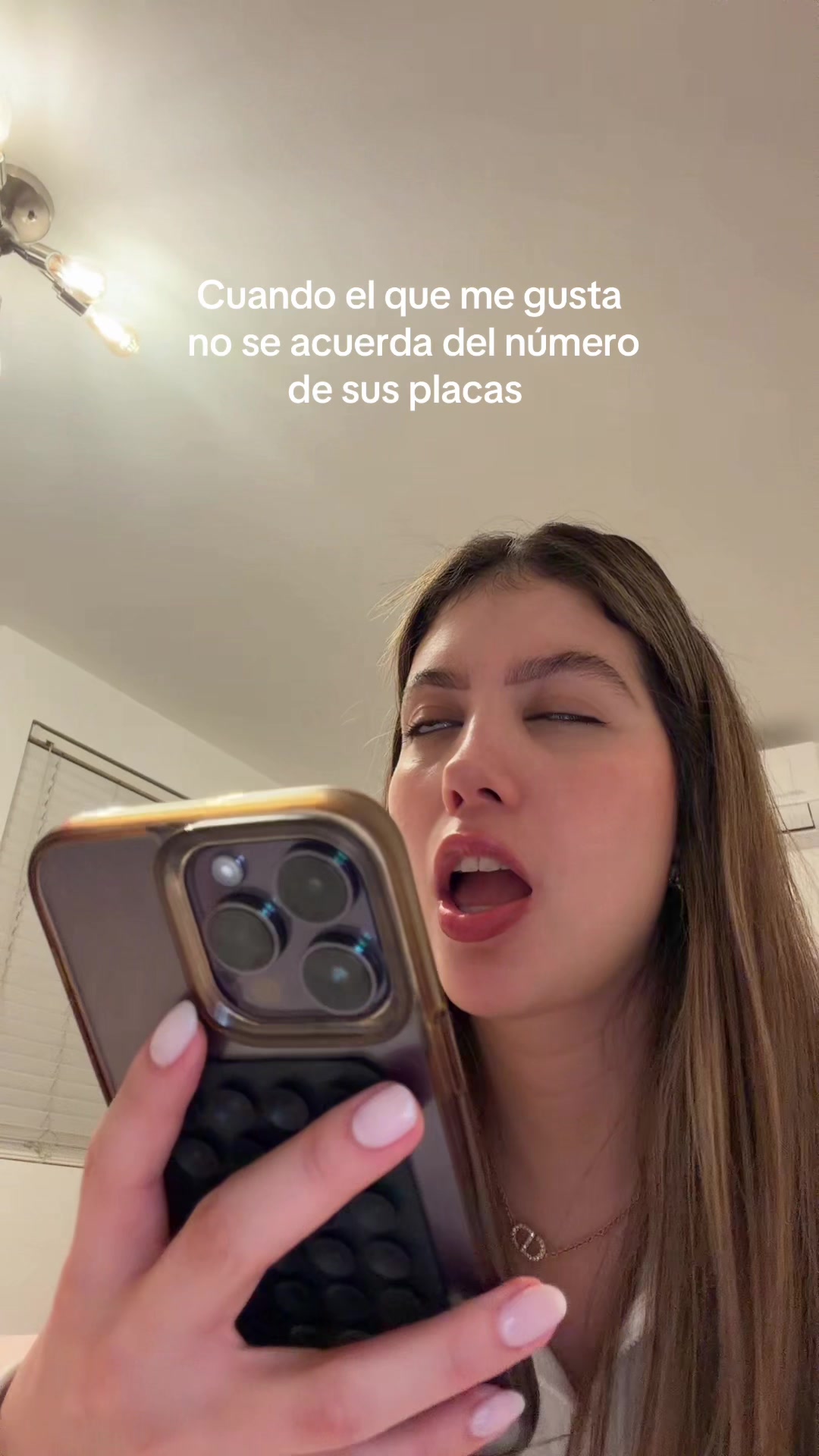 @Danielagallardom