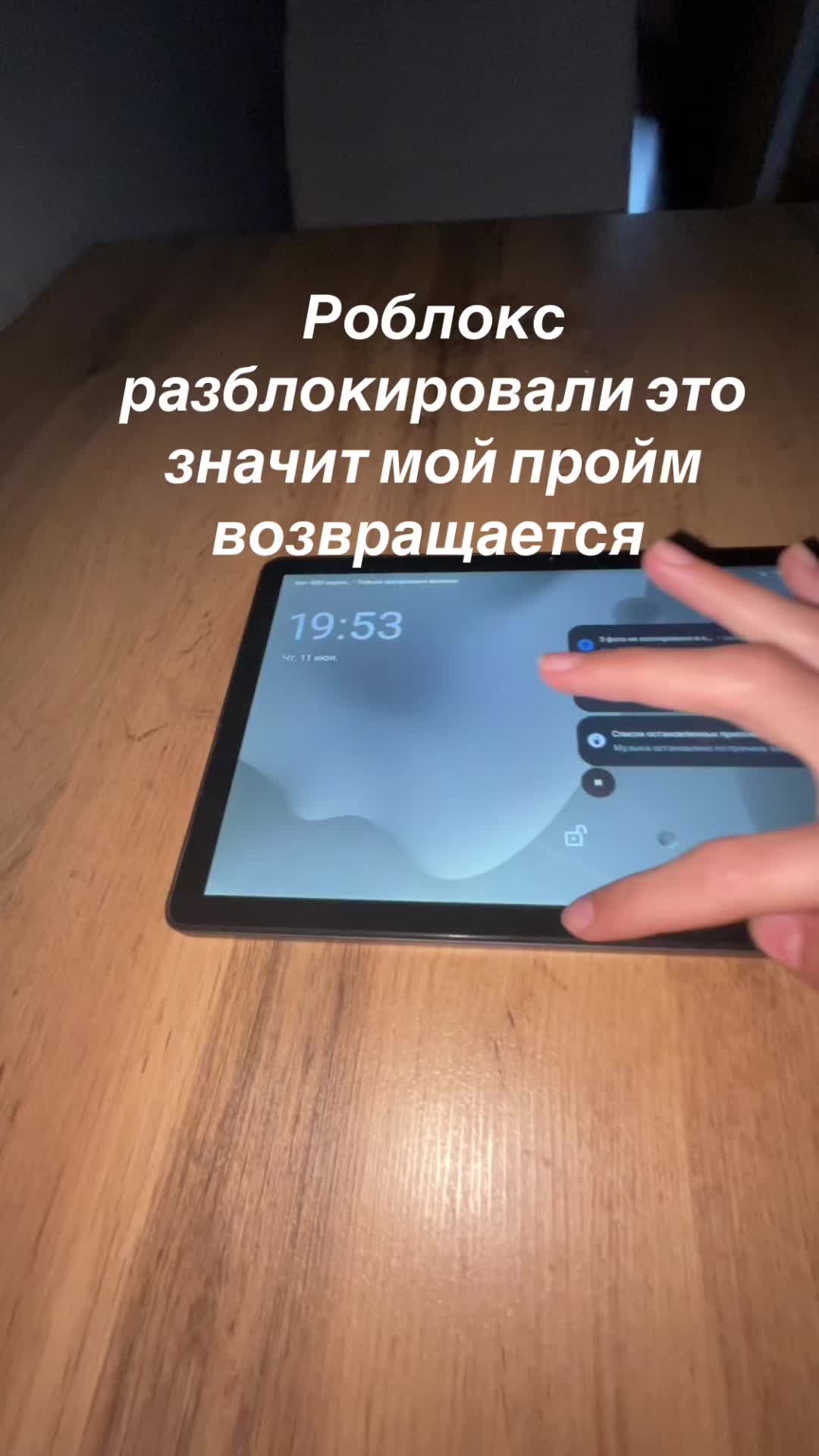 @vvv