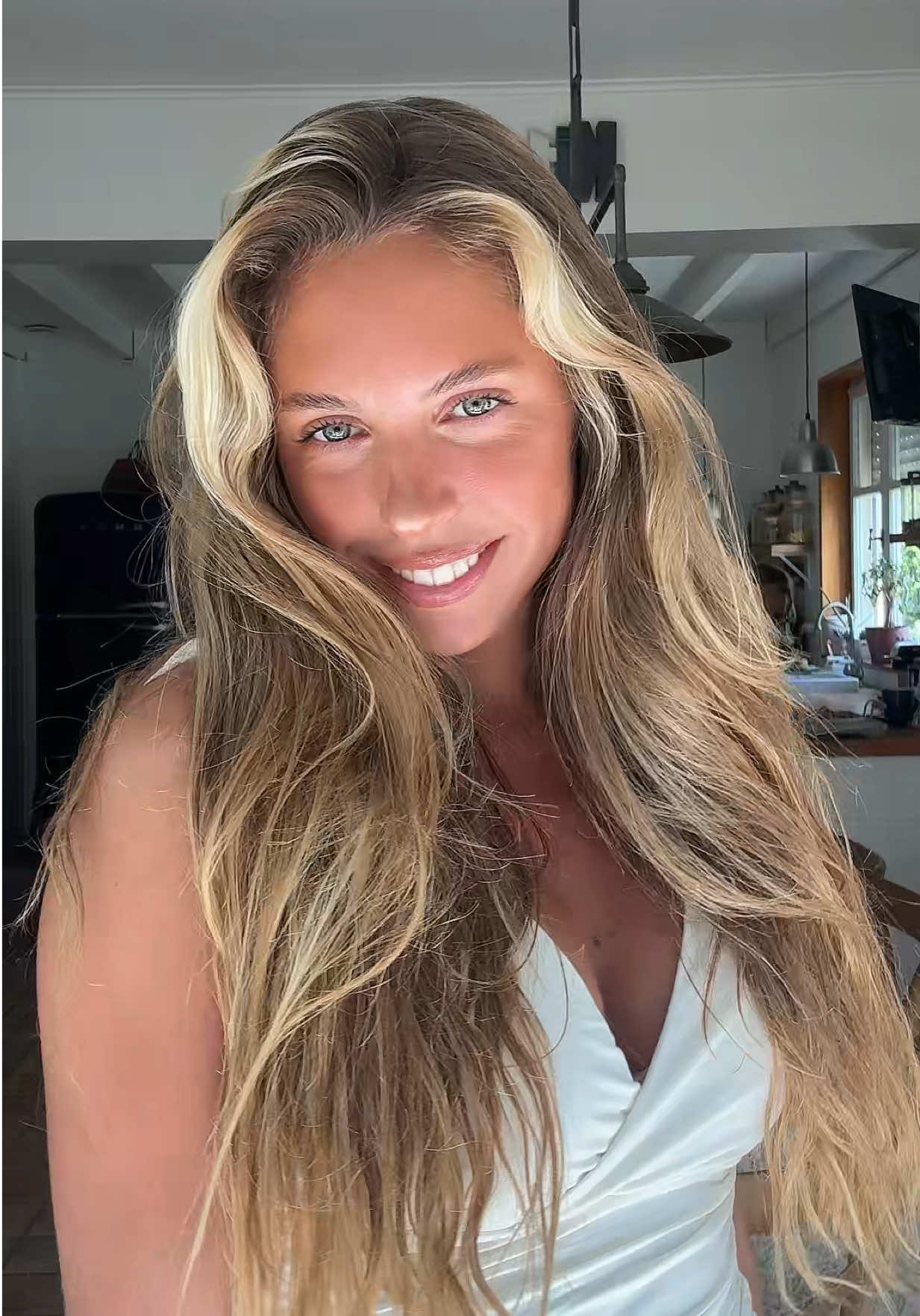 @Asturzia