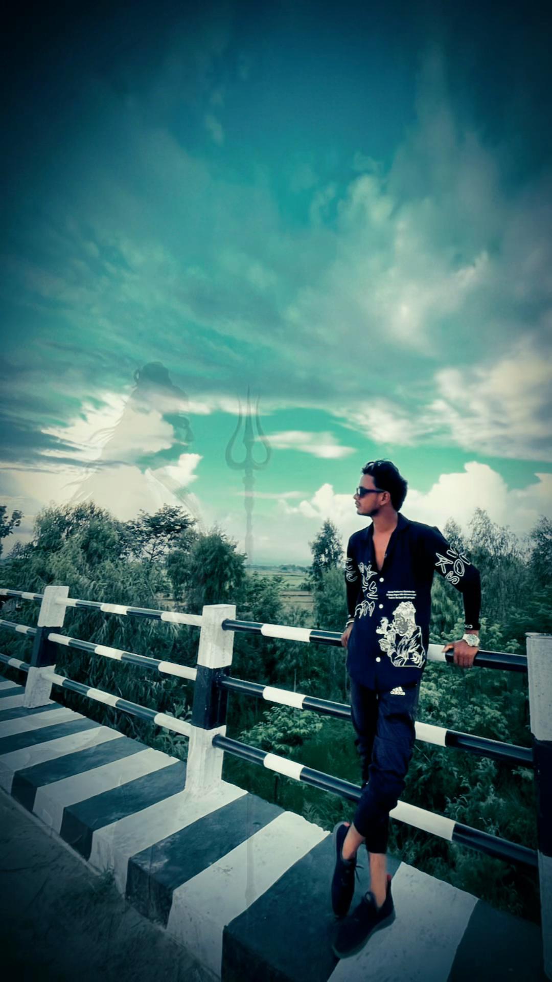 @Roshan Sarraf
