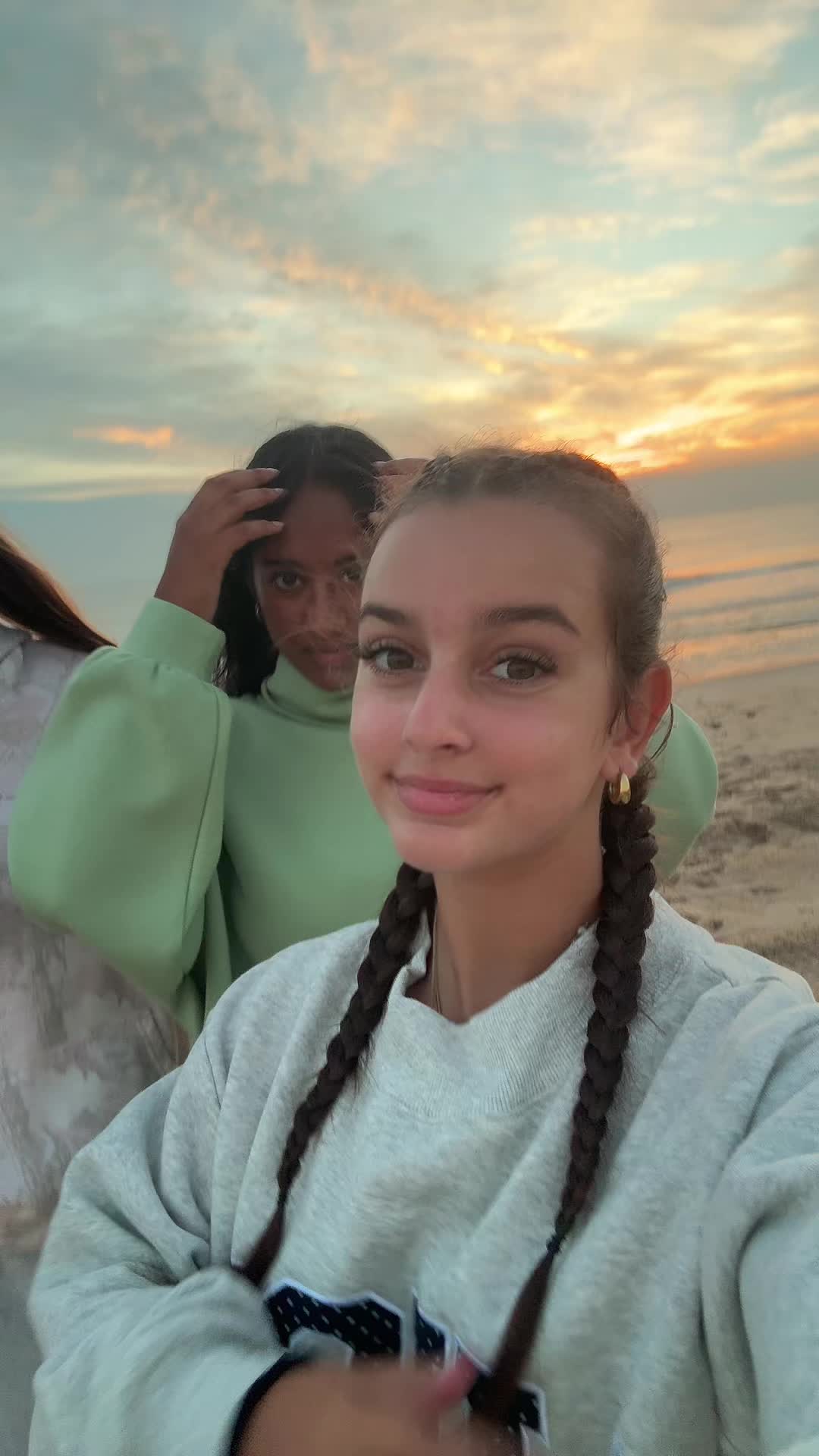 @🤫🤫