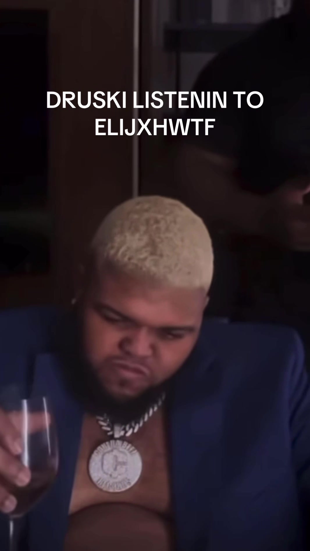@hmph