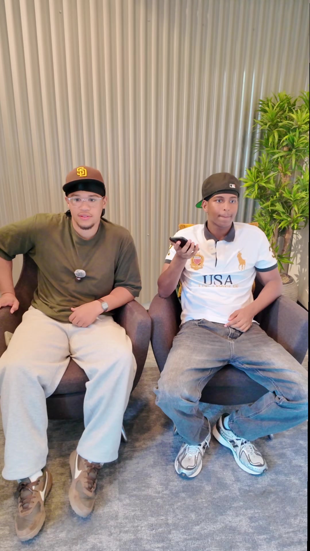 @thbmauxbattles