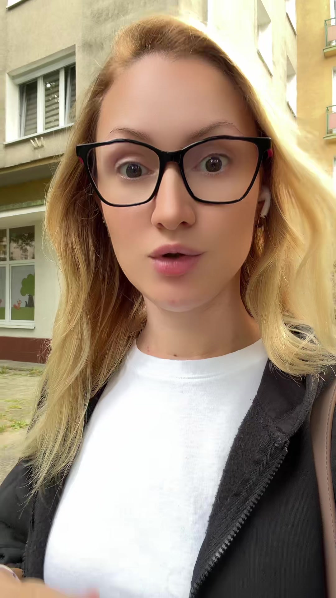 @Blonda
