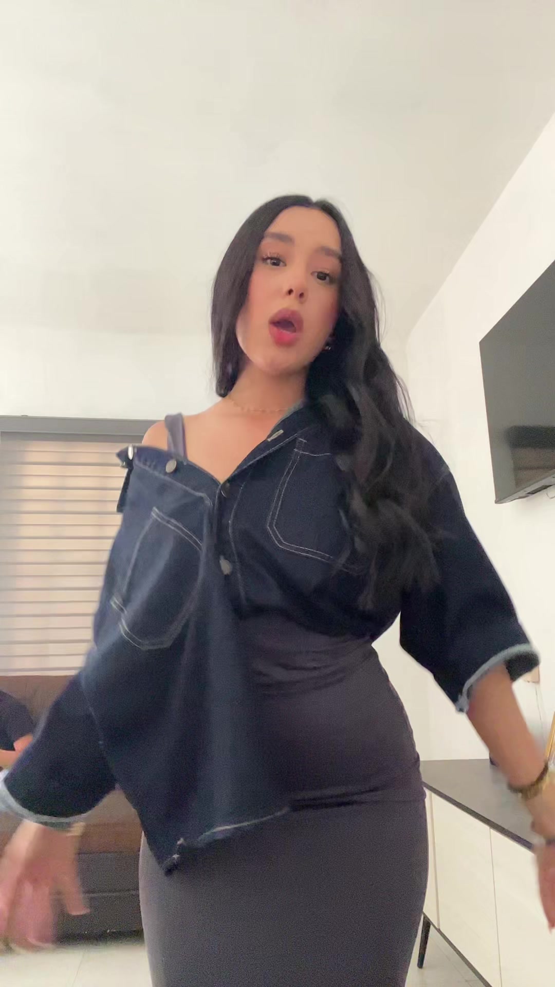 @anaa_