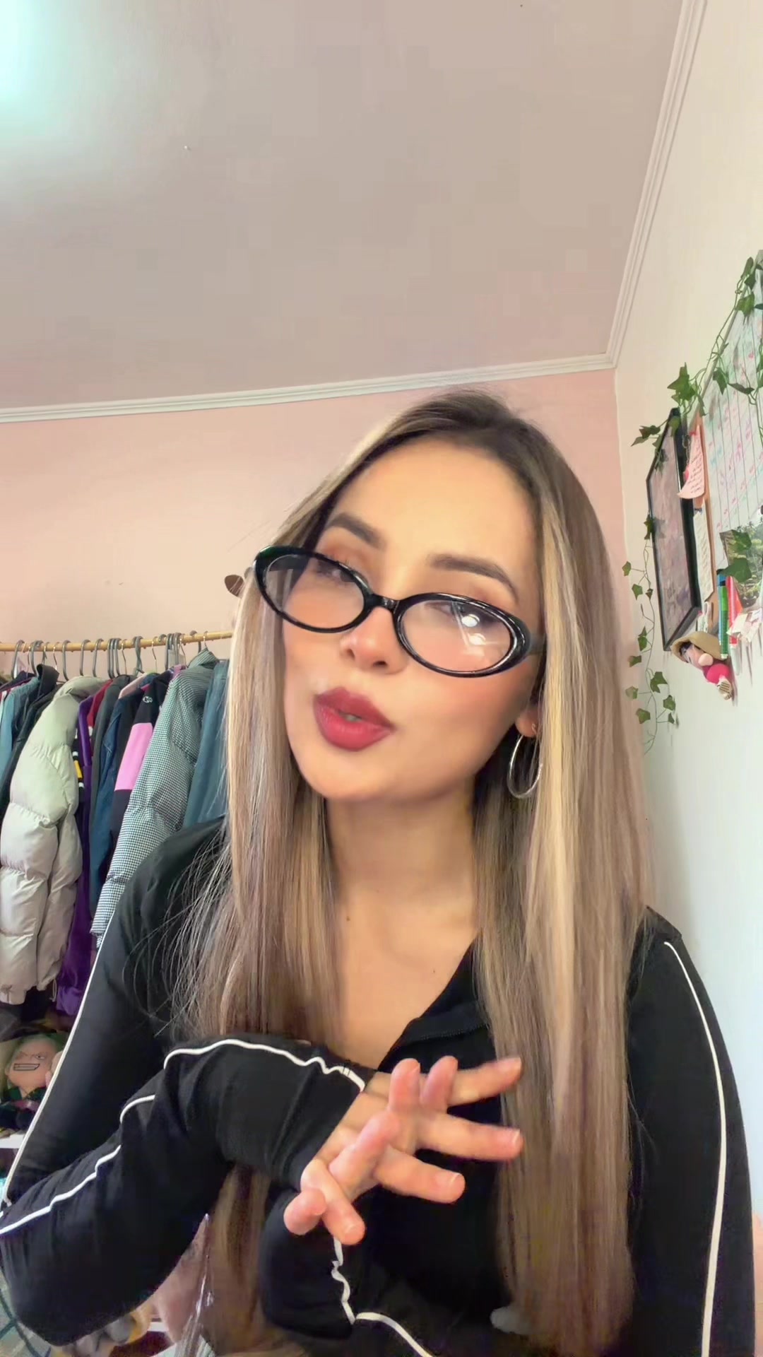 @Ali Isabella