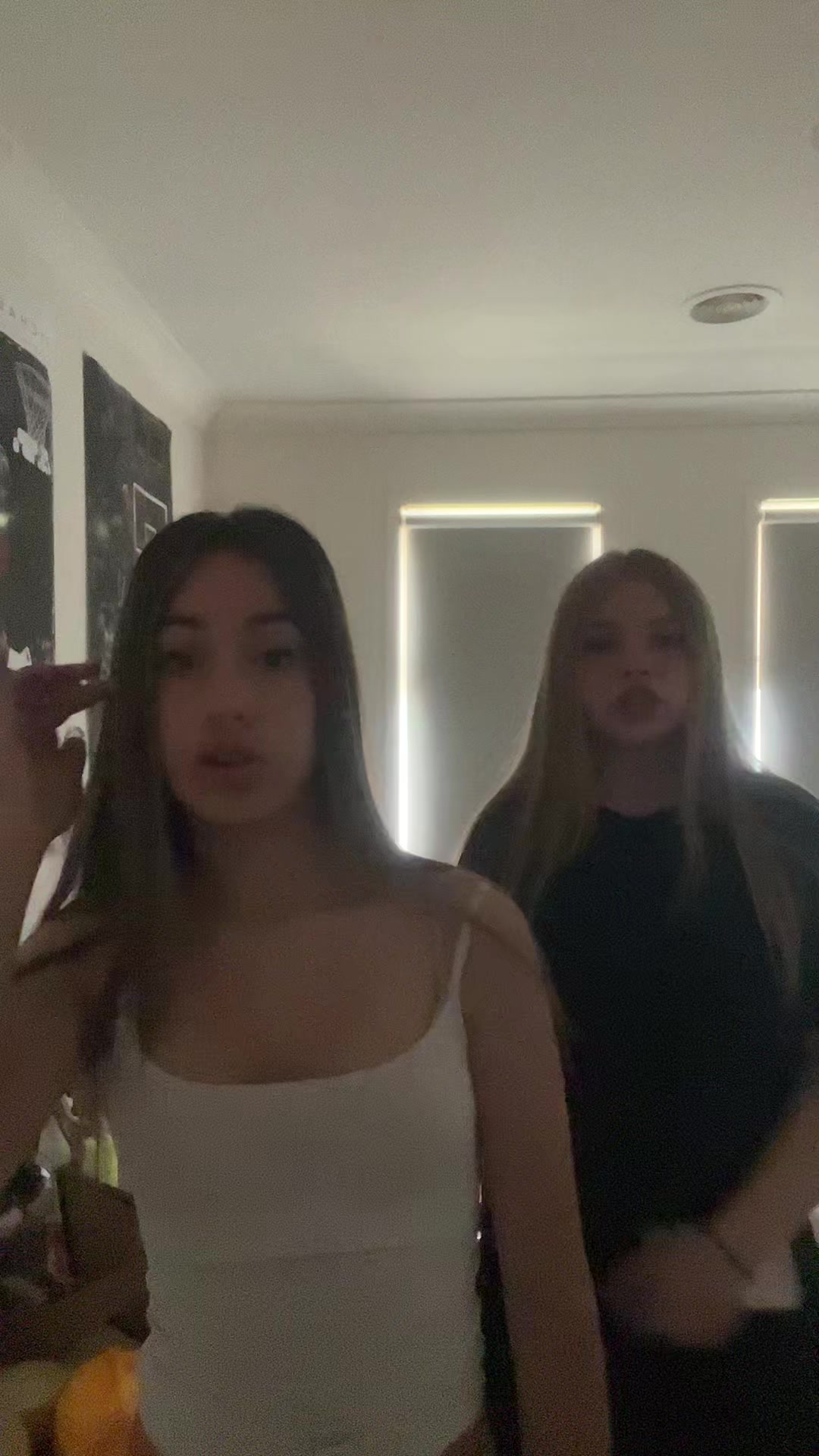 @𝔁2