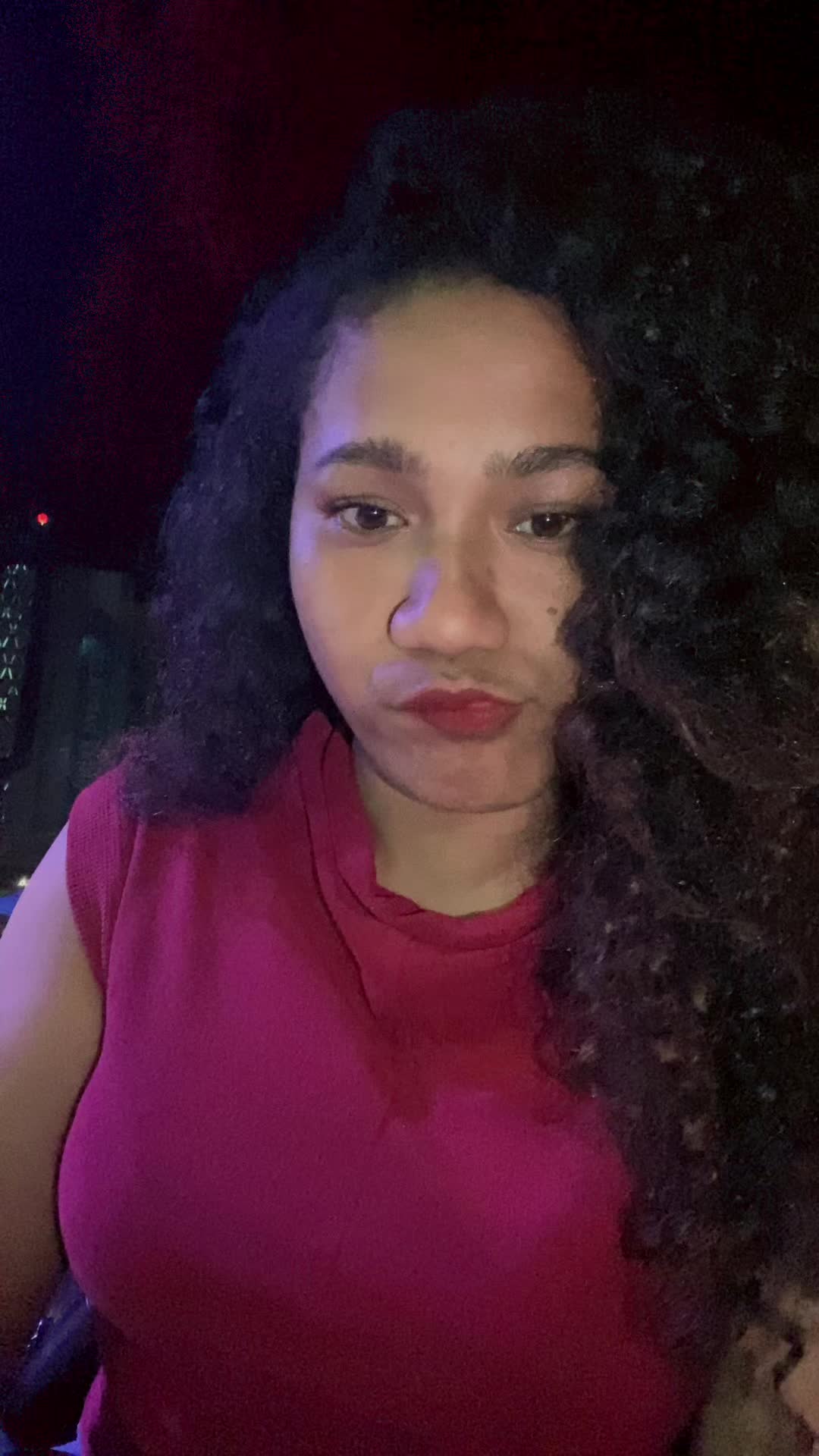 @VhalyKbarek🦋