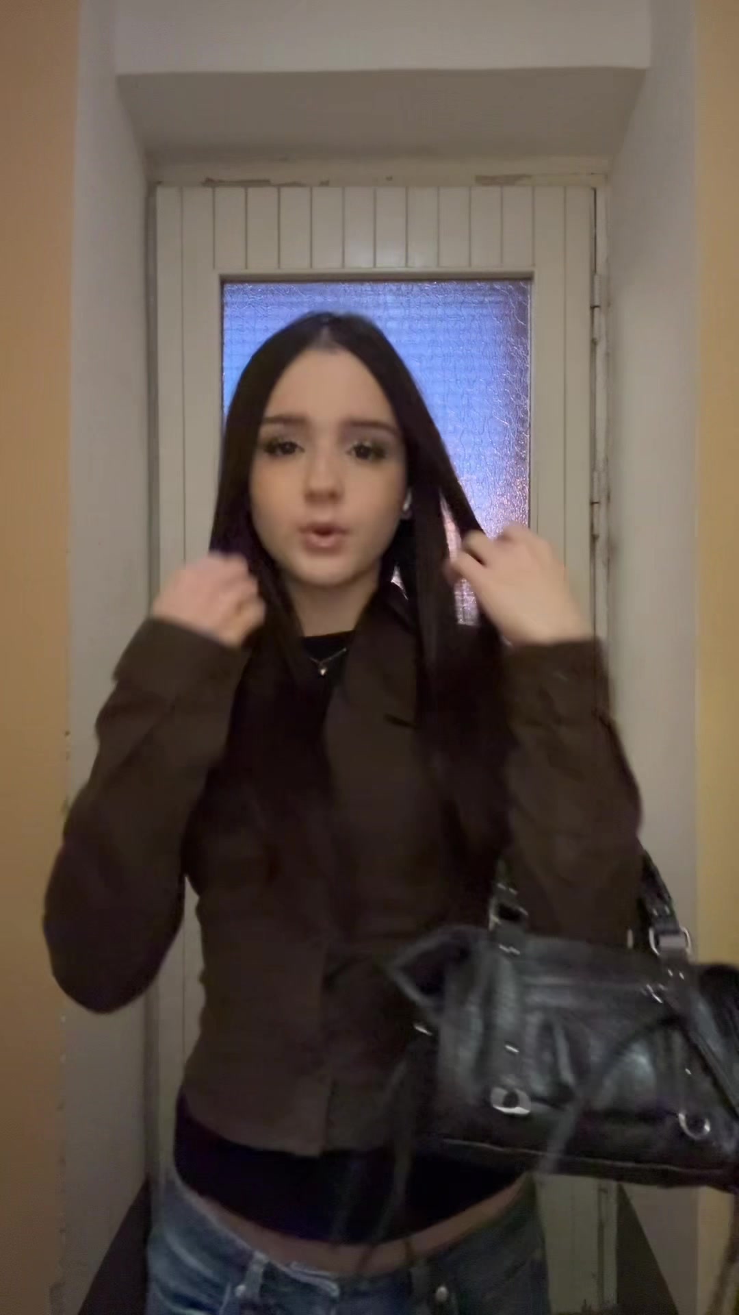 @zzzz