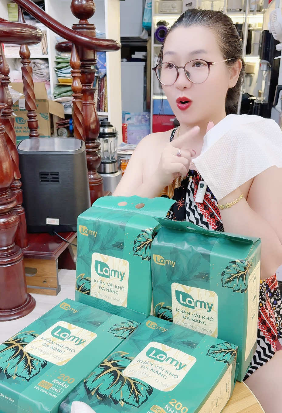 @Ổ Của Lộc1376