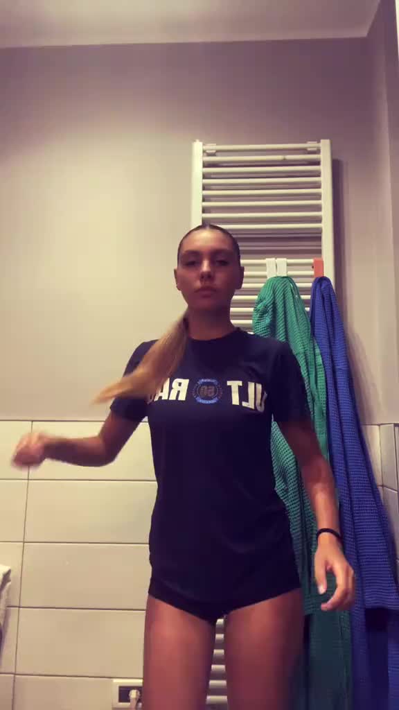 @moonbyalice