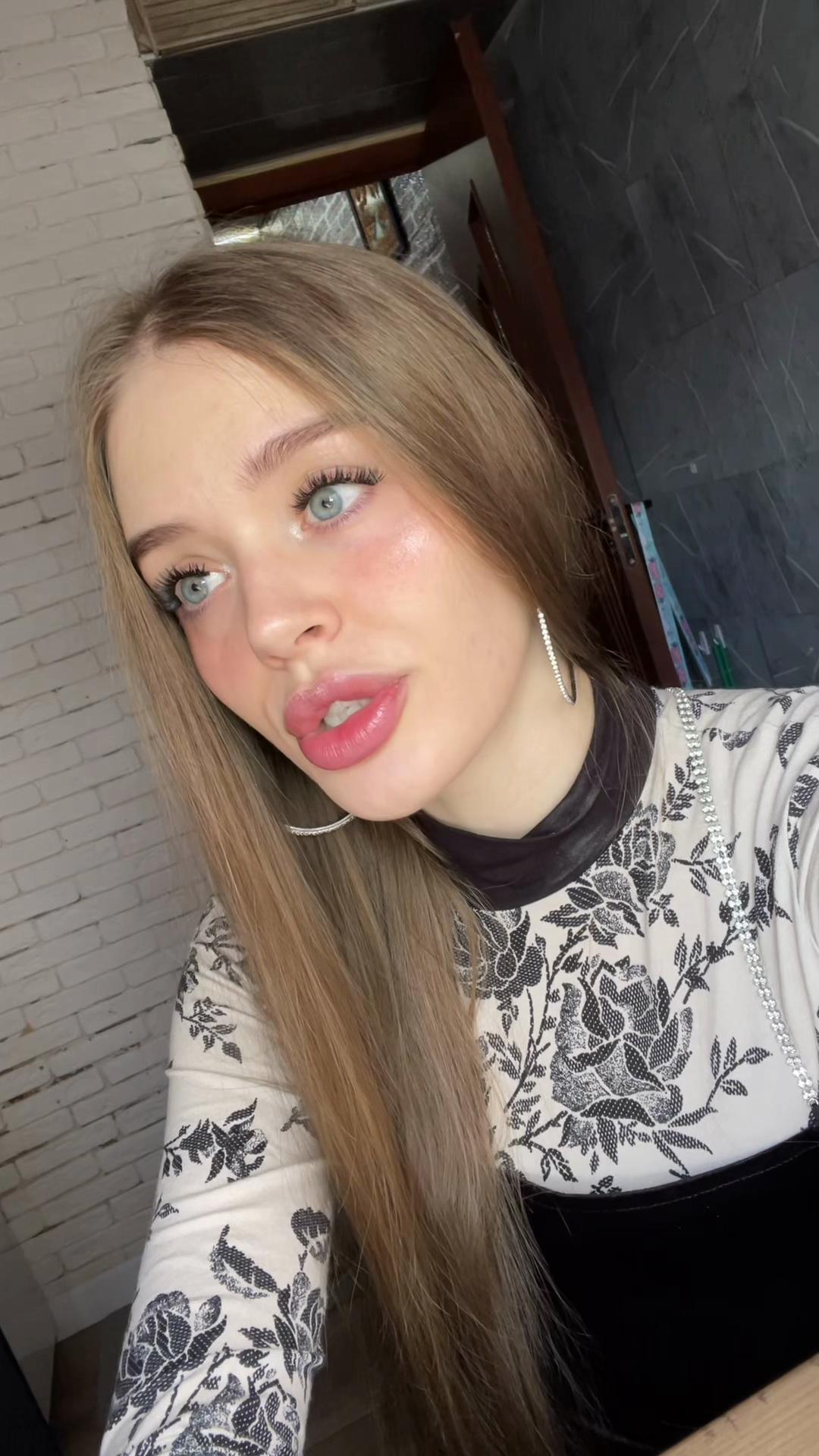 @Елена Тарабий