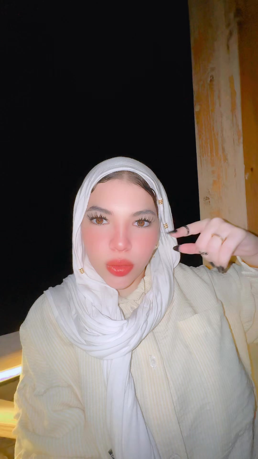 @لفي بينا ي (دنيا)