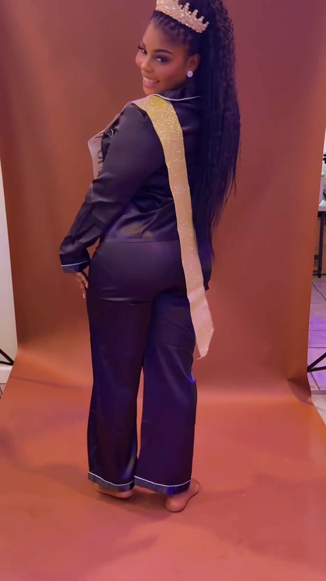 @𝐒𝐓𝐈𝐋𝐋 𝐑𝐄𝟏𝟎𝟎 🐰
