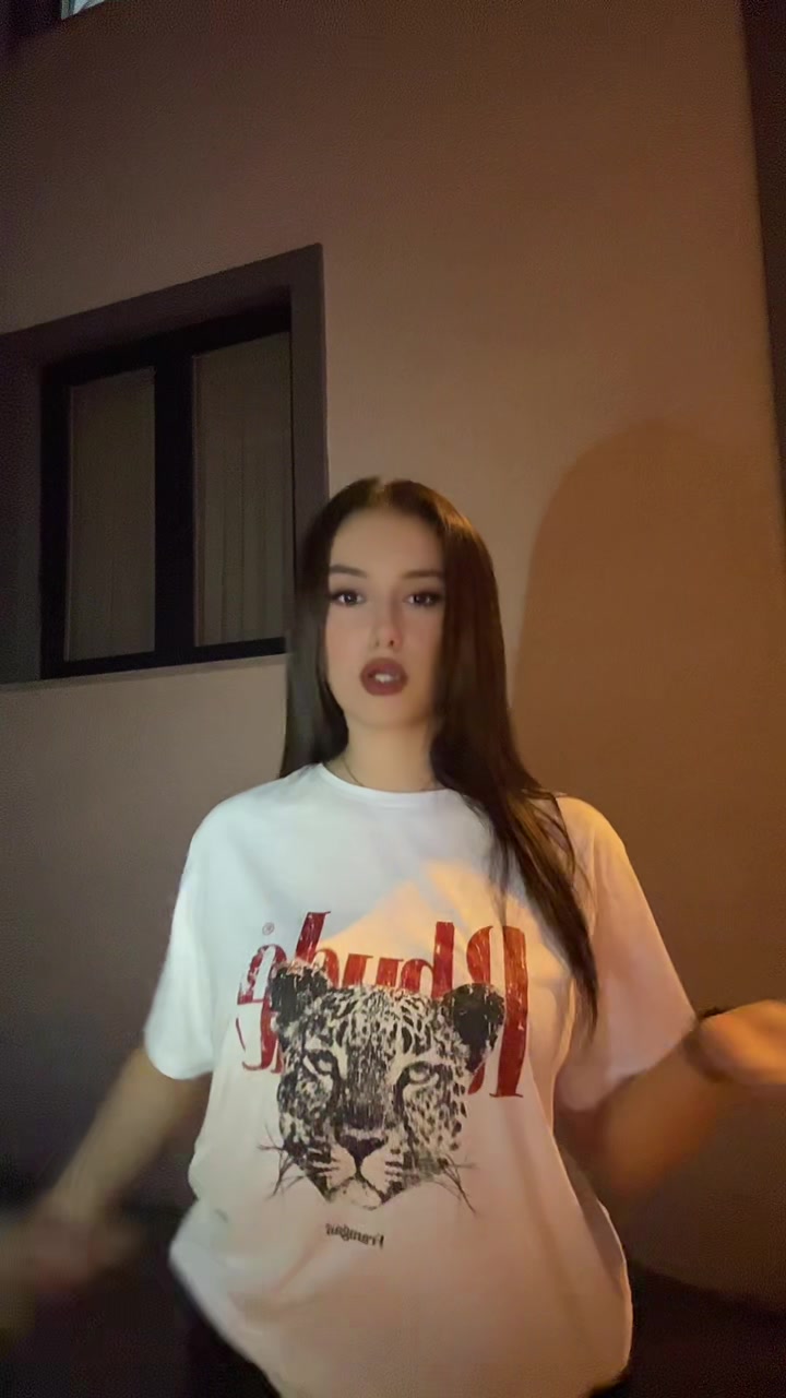 @🐅
