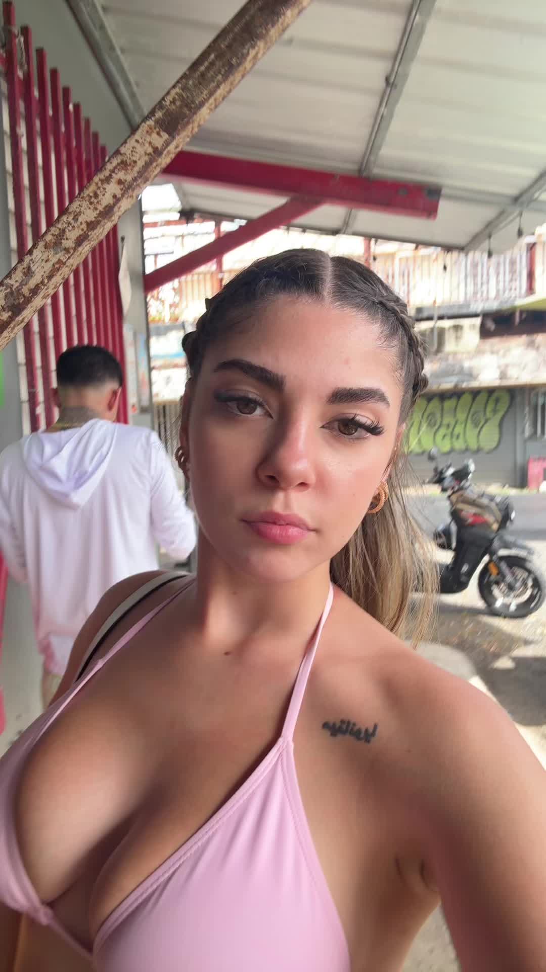 @Alissey<3