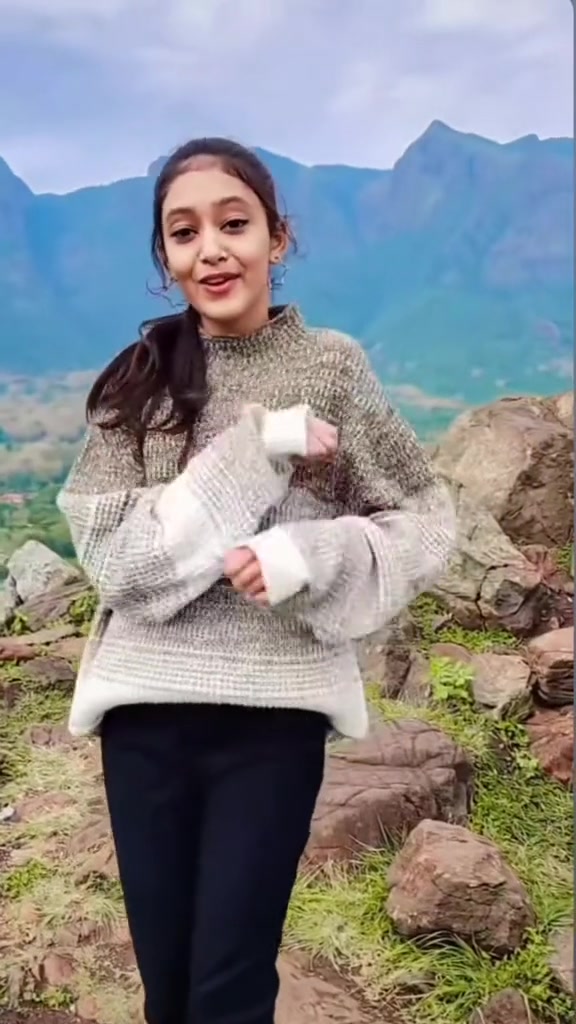 @𝐦𝐚𝐧𝐢𝐬𝐡𝐚_𝐨𝐟𝐟𝐥🍃💃