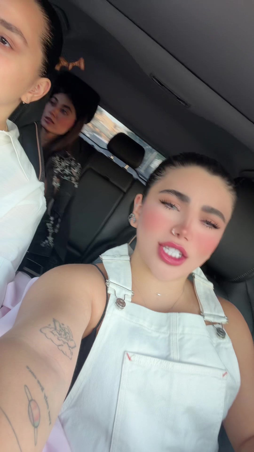 @Matinaa