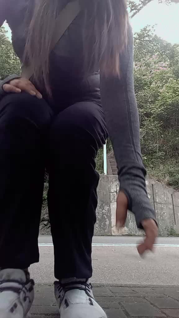 @{○_○}€mm♡{○_○}