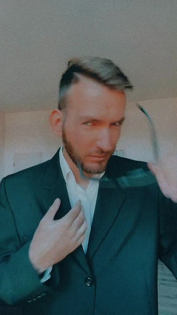 @Mr._H.