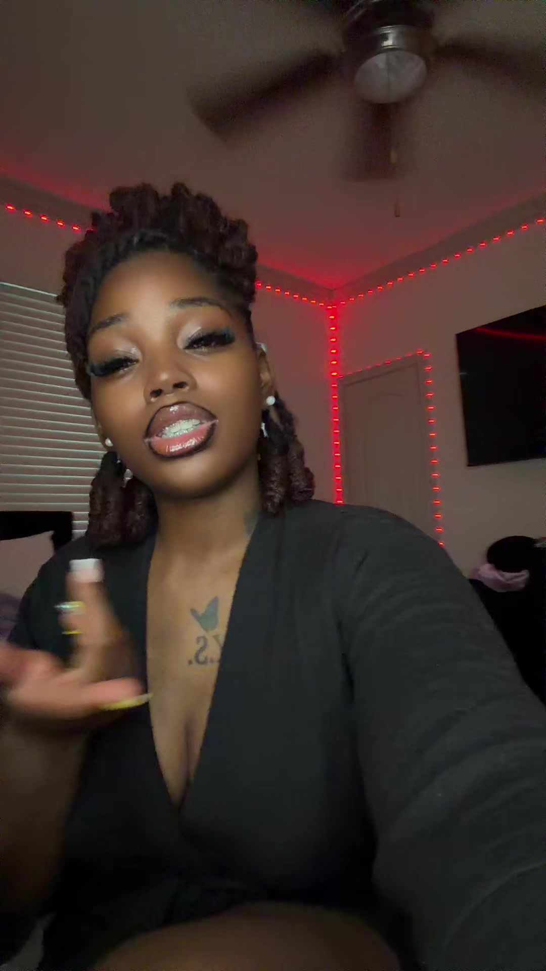 @somefineshyttt