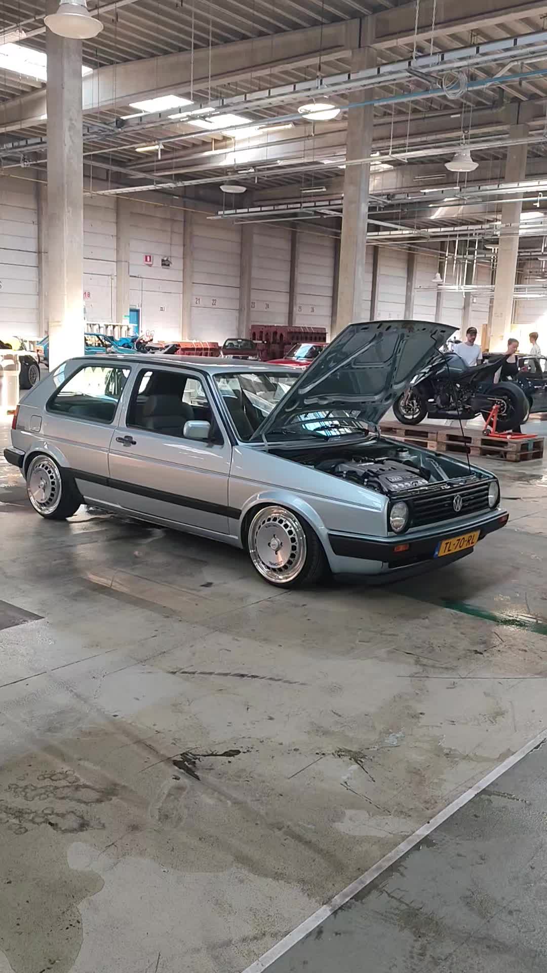 @Vr62
