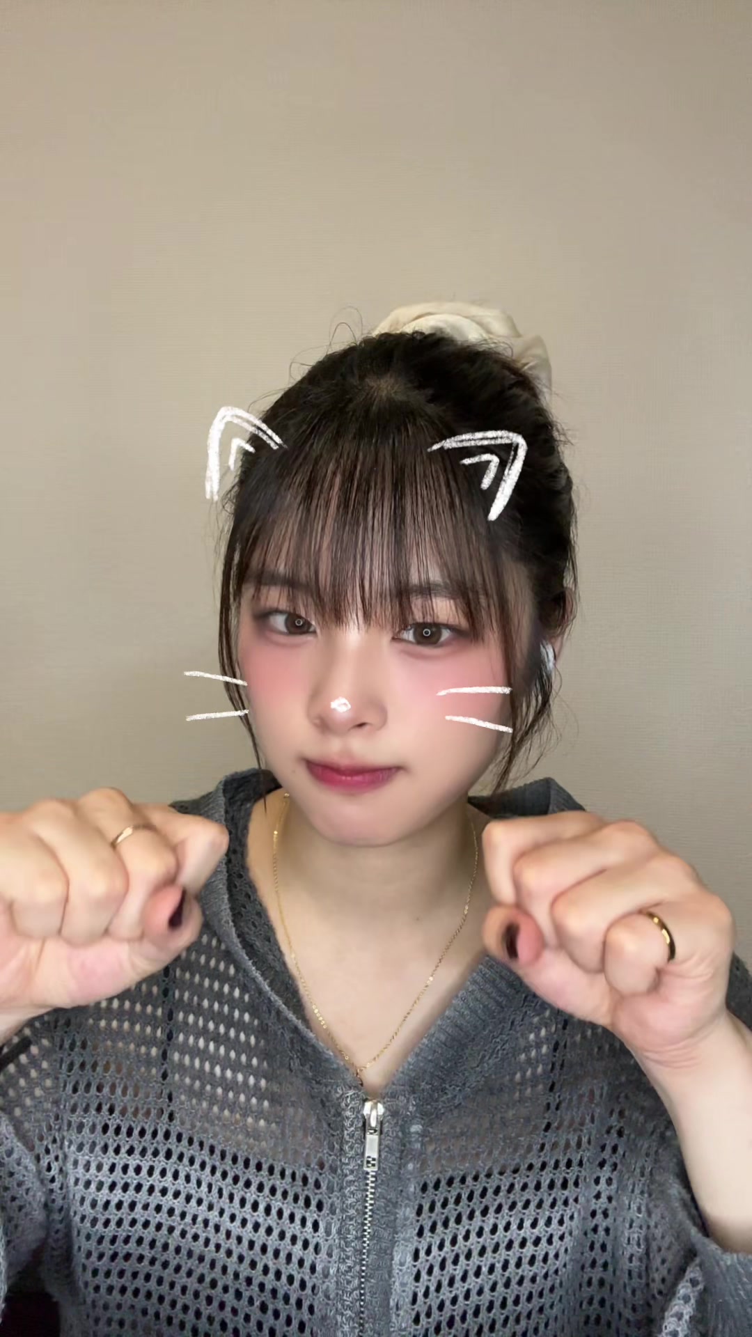 @華緒