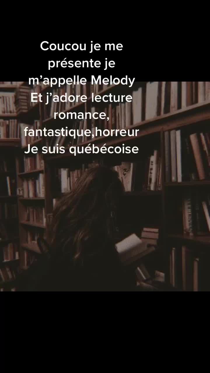 @Mélodie Cruz📚💜