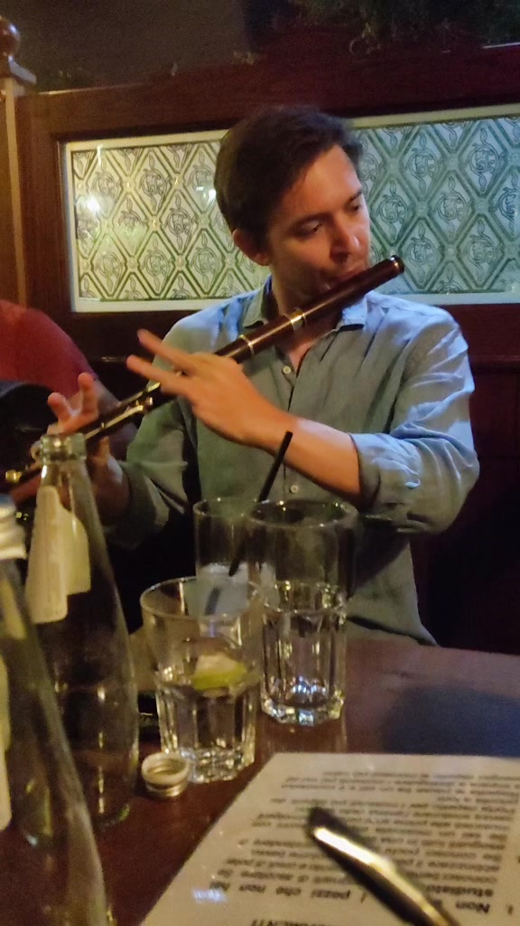 @Cail&iacute;n Rua