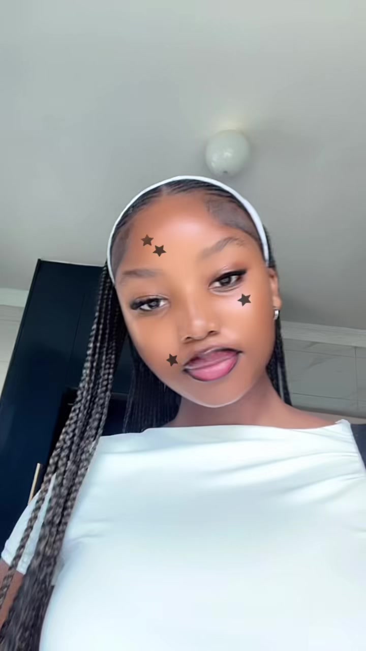 @𝓜𝓲𝓼𝓼 𝓛𝓪𝔂𝓵𝓪𝓪🫧