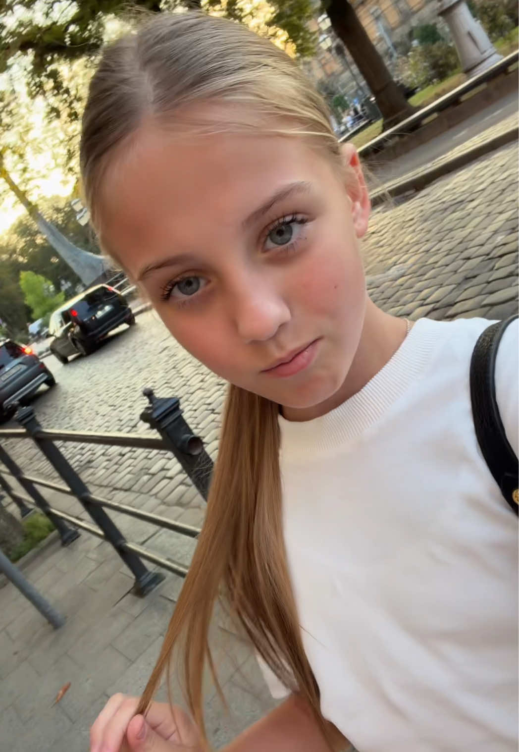 @мері