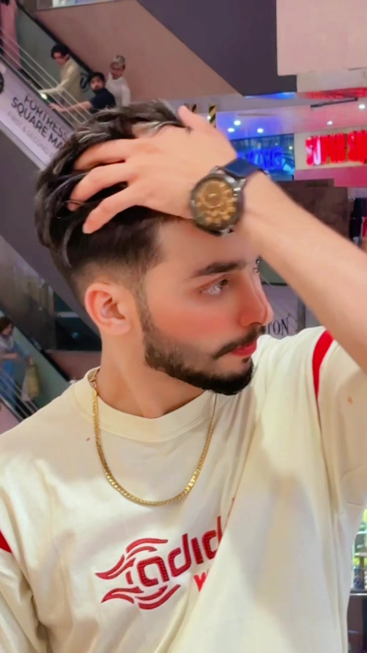 @✨&Scaron;ona\ Řajpoot👑