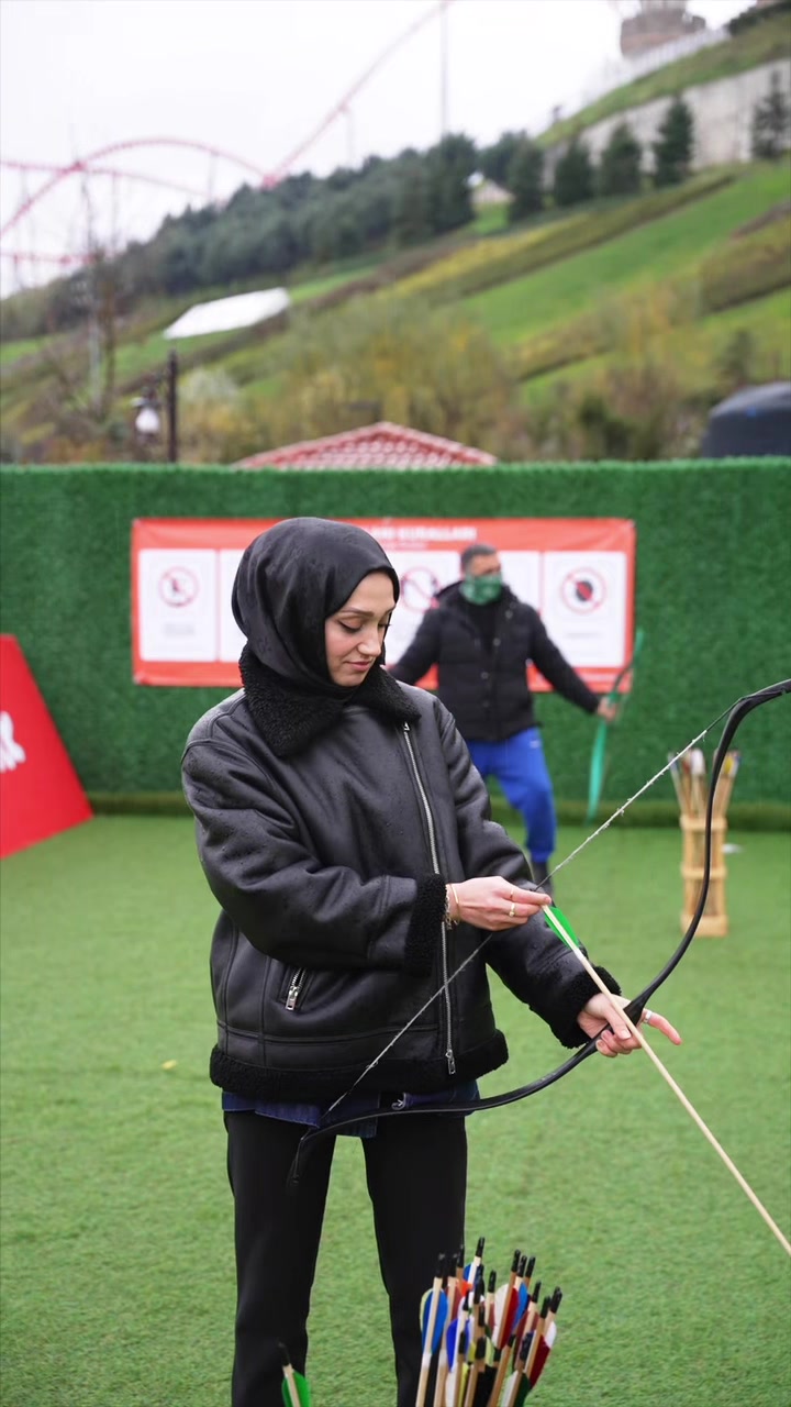 @H&uuml;meyra Yılmaz