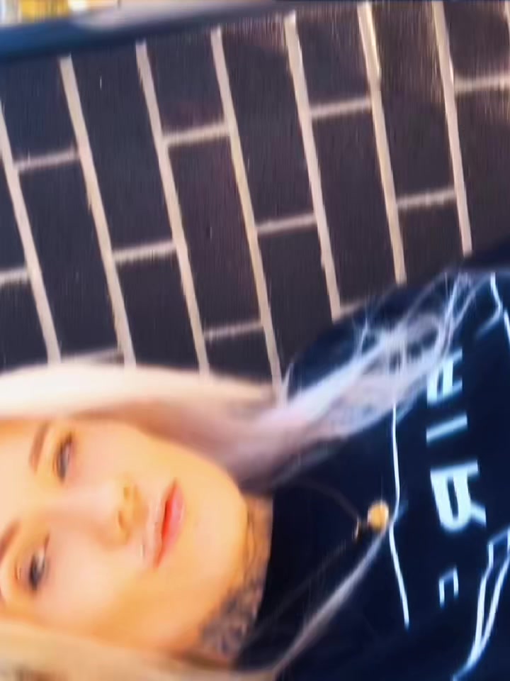@✮𝕭𝖚𝖇𝐙♱