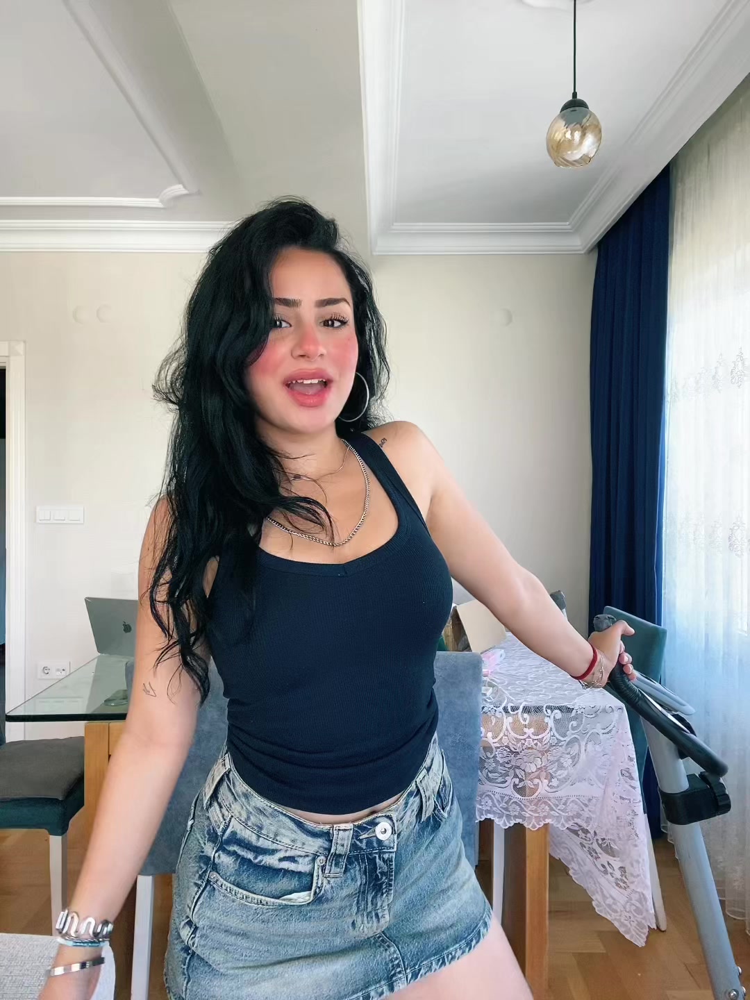 @yarenkabakc
