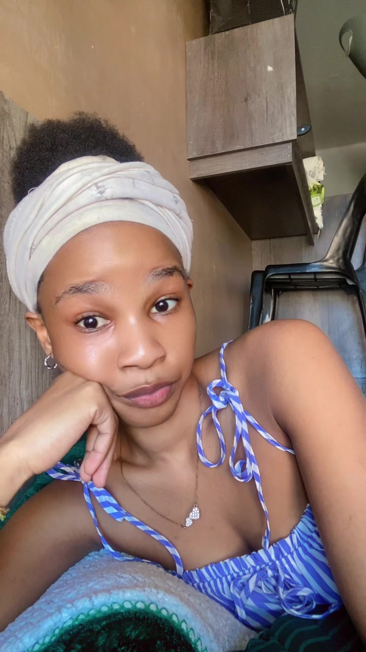 @Bayanda .🍒