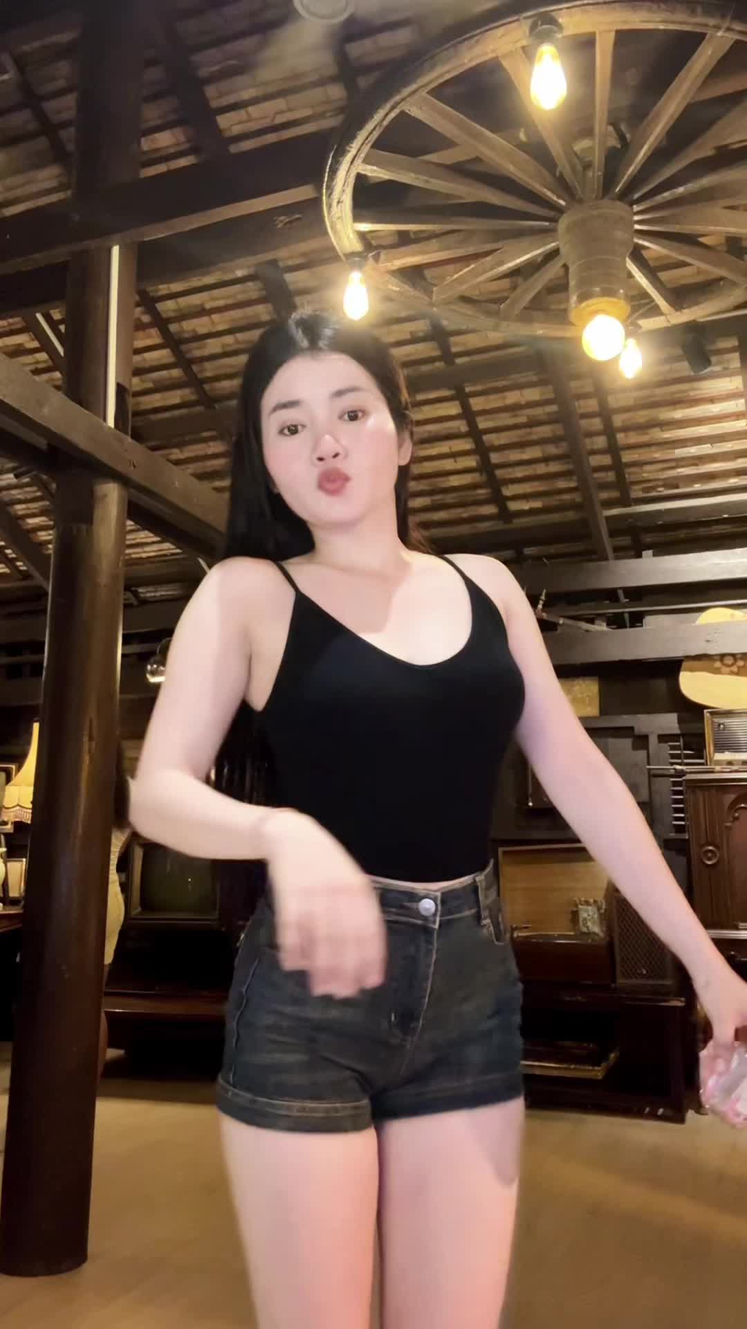 @Yaa Ya—យ៉ា