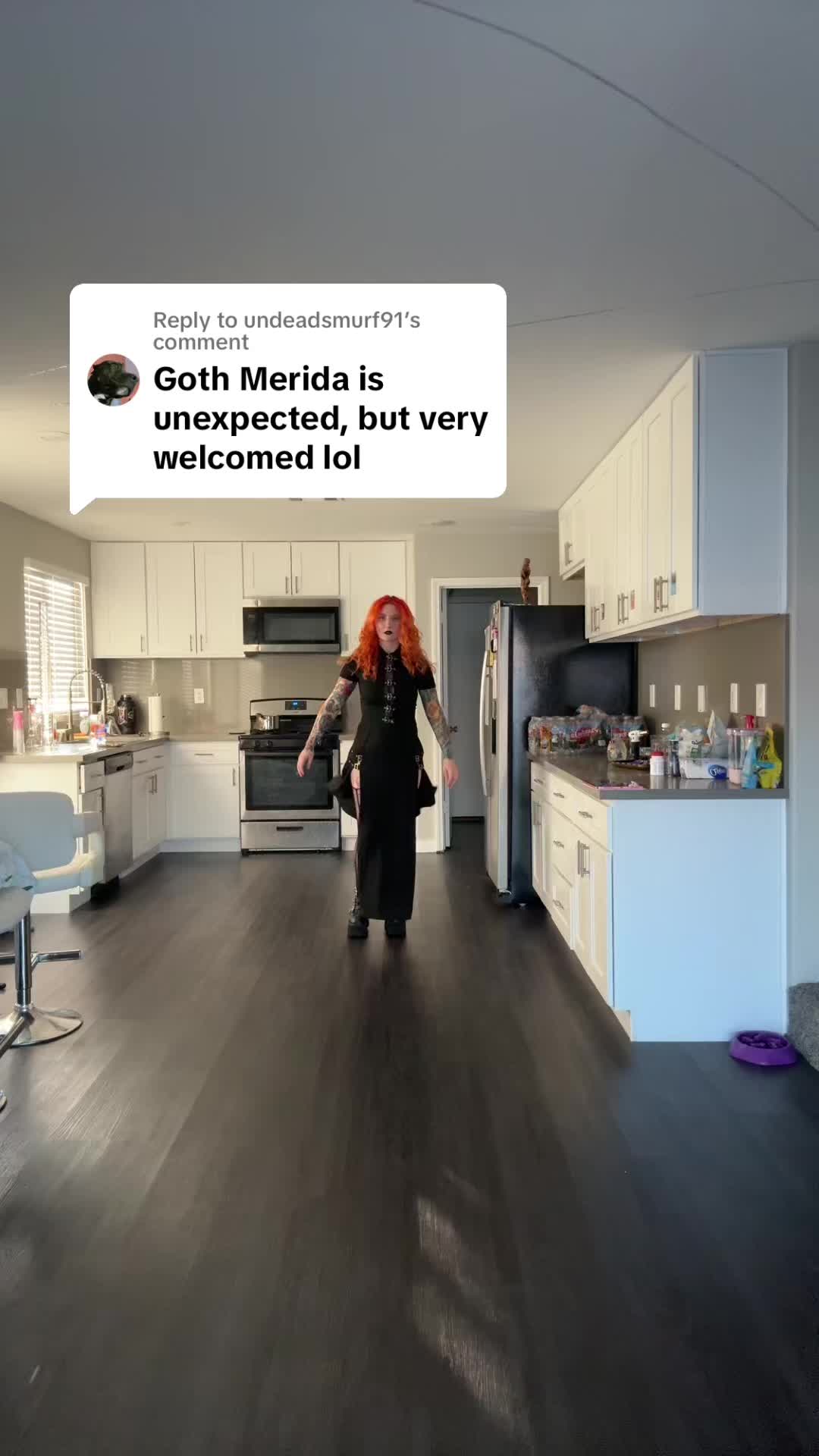 @Lainabearrknee