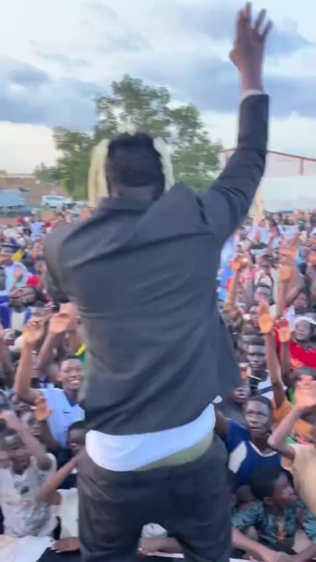 @FAN DU FASO RAP 🤟🤟