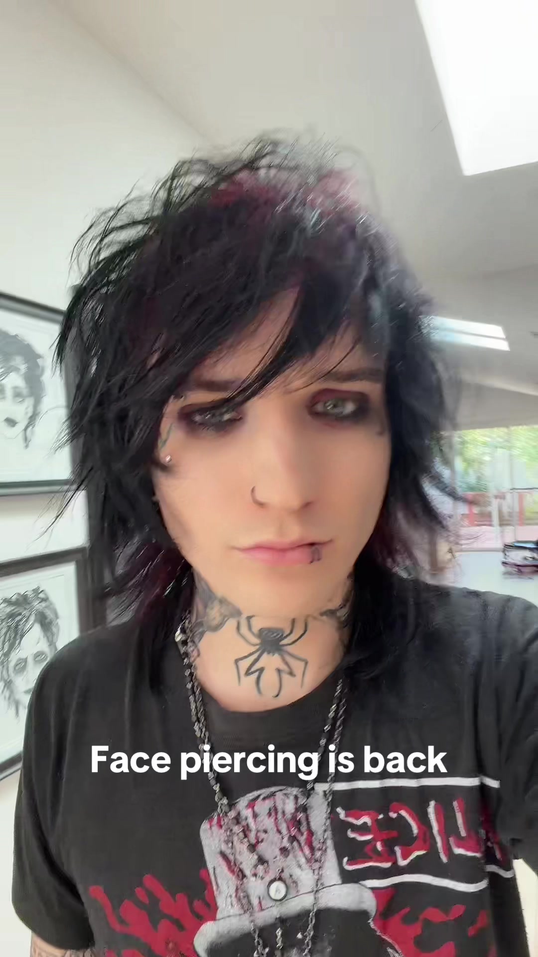 @Johnnie Guilbert