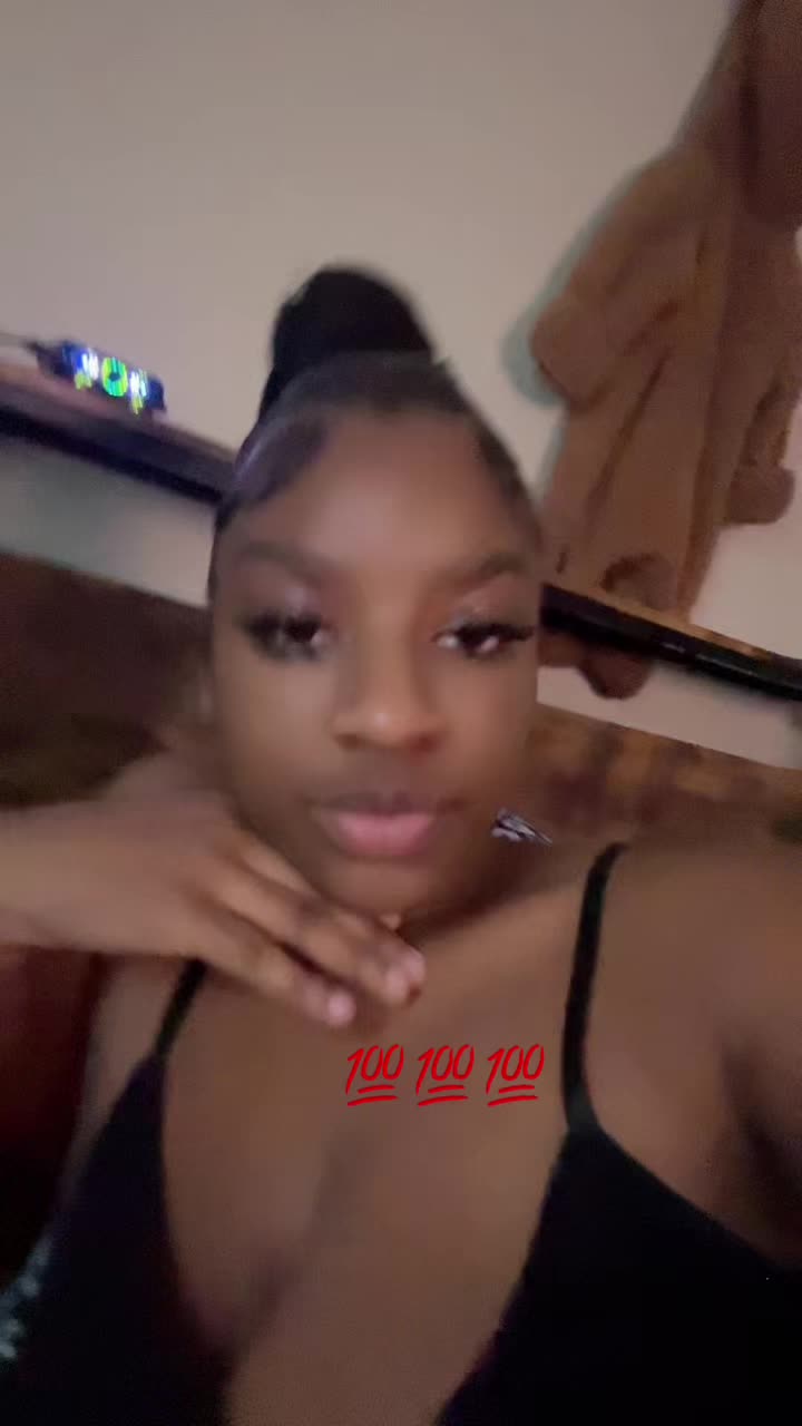 @prettyshania1