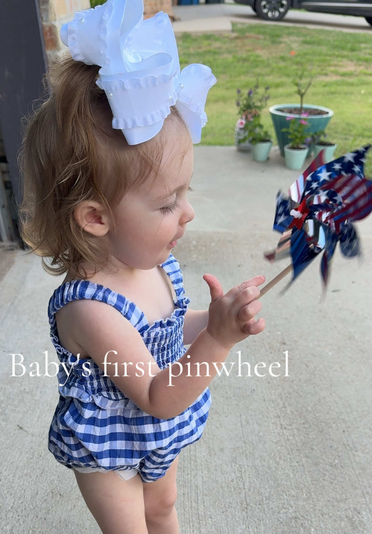 @Chrissy & Baby Bella Noelle🎀