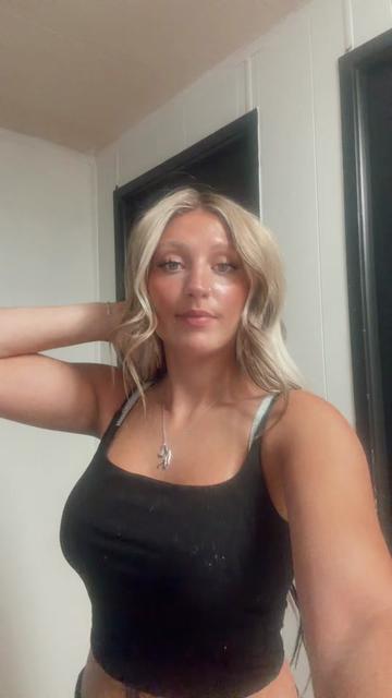 @rowdyblonde