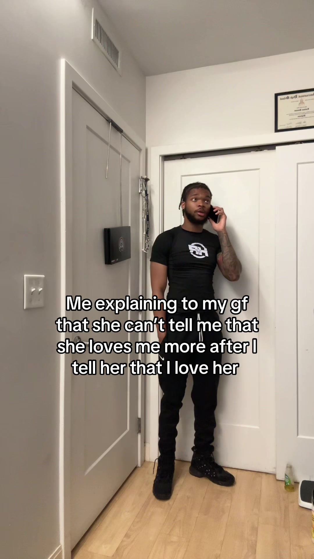 @￼