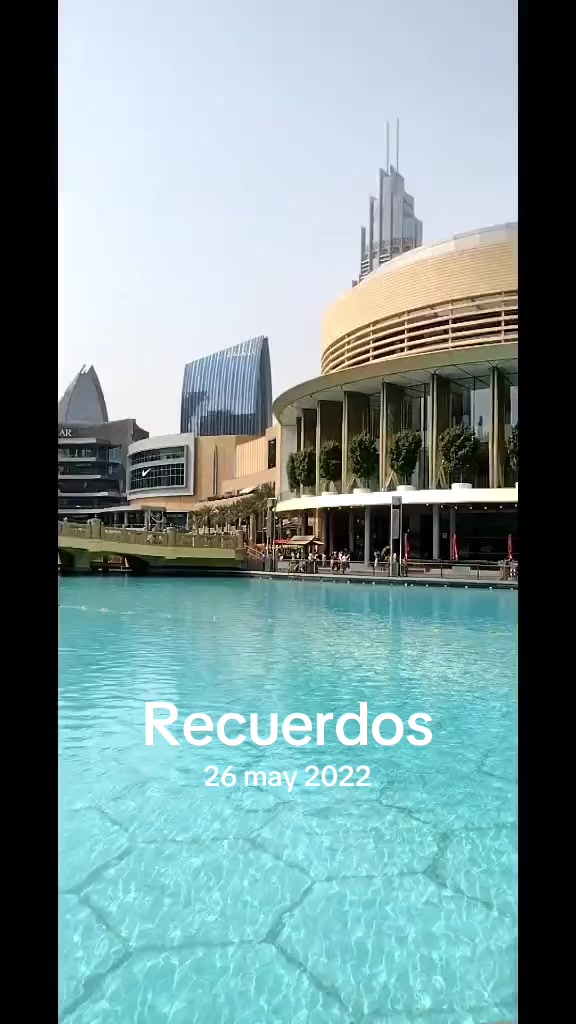 @Ache Nevets Rojas Av