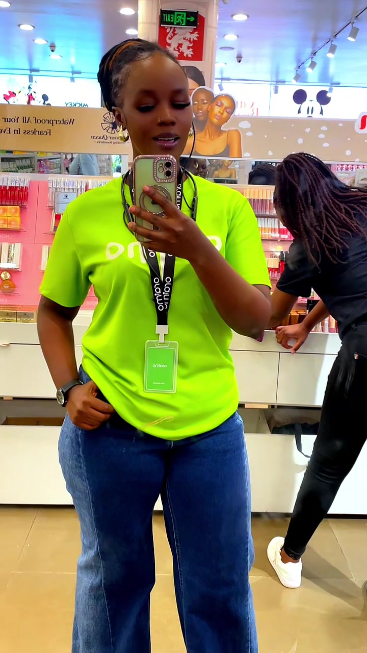 @Carol Wawira