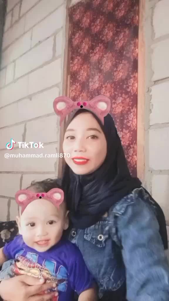 @Amnis