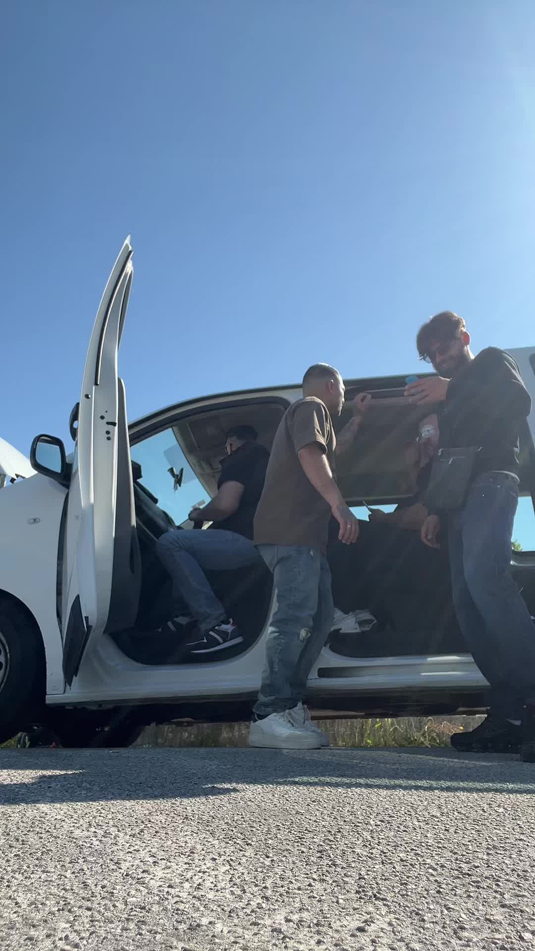 @gesu&eacute;continiofficial