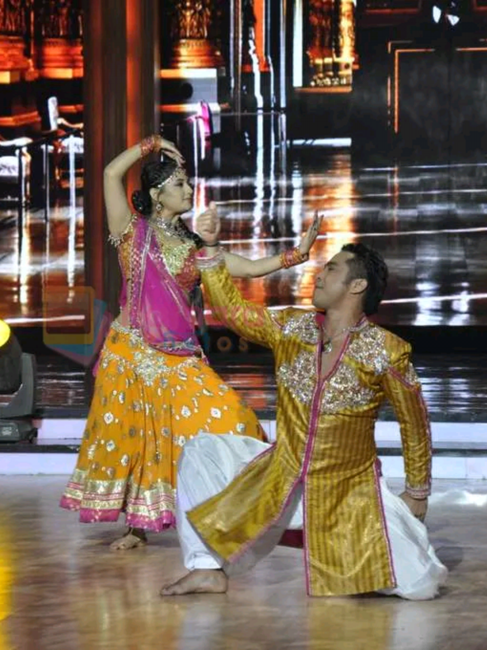 @Rashami Desai