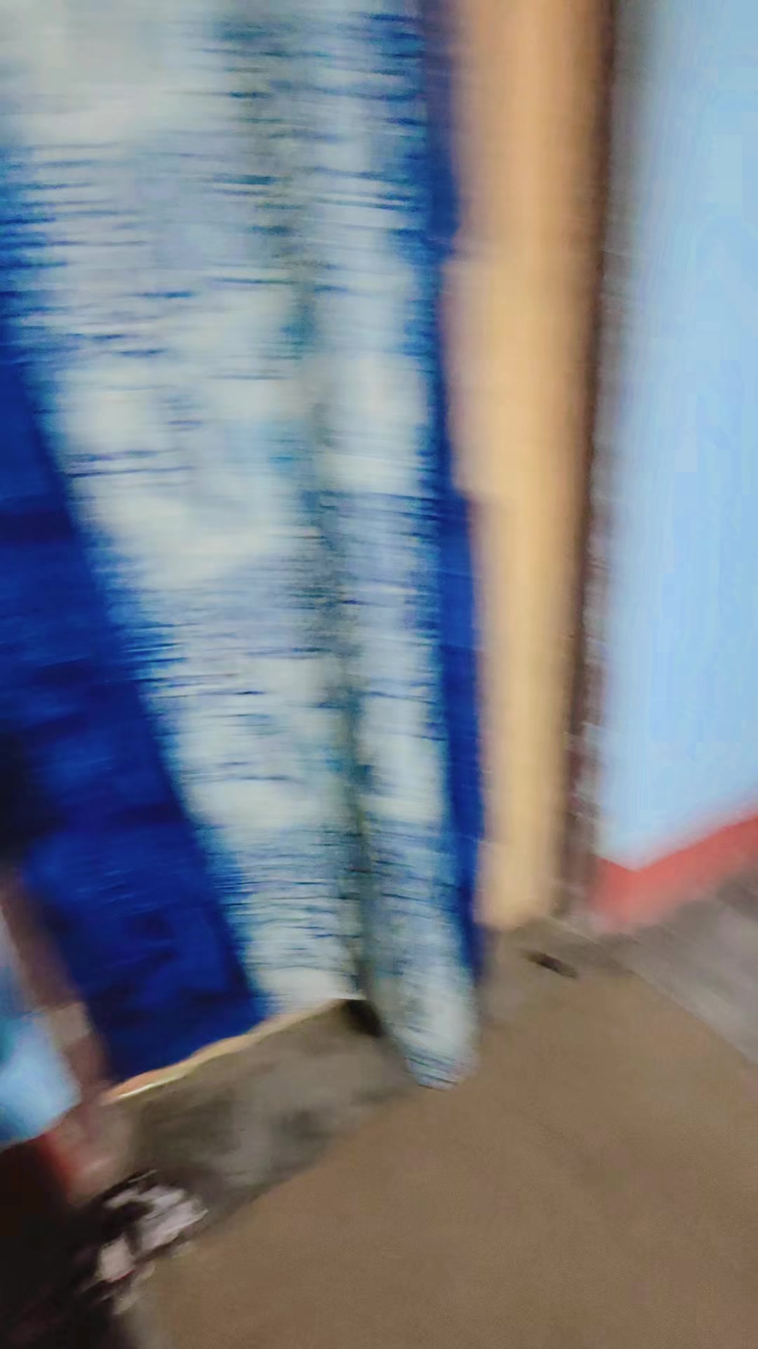 @pR@[THUMB-<div class=